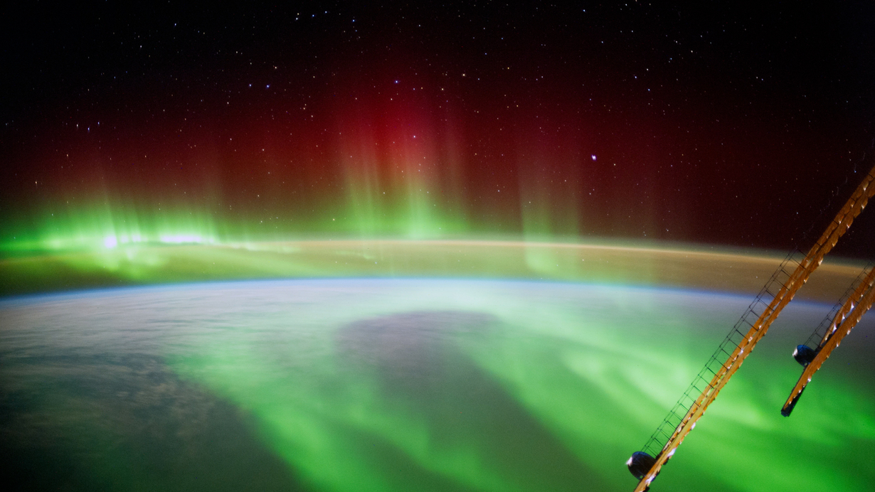 Aurora seen from the ISS, @ESA, CC BY-SA 3.0 IGO 